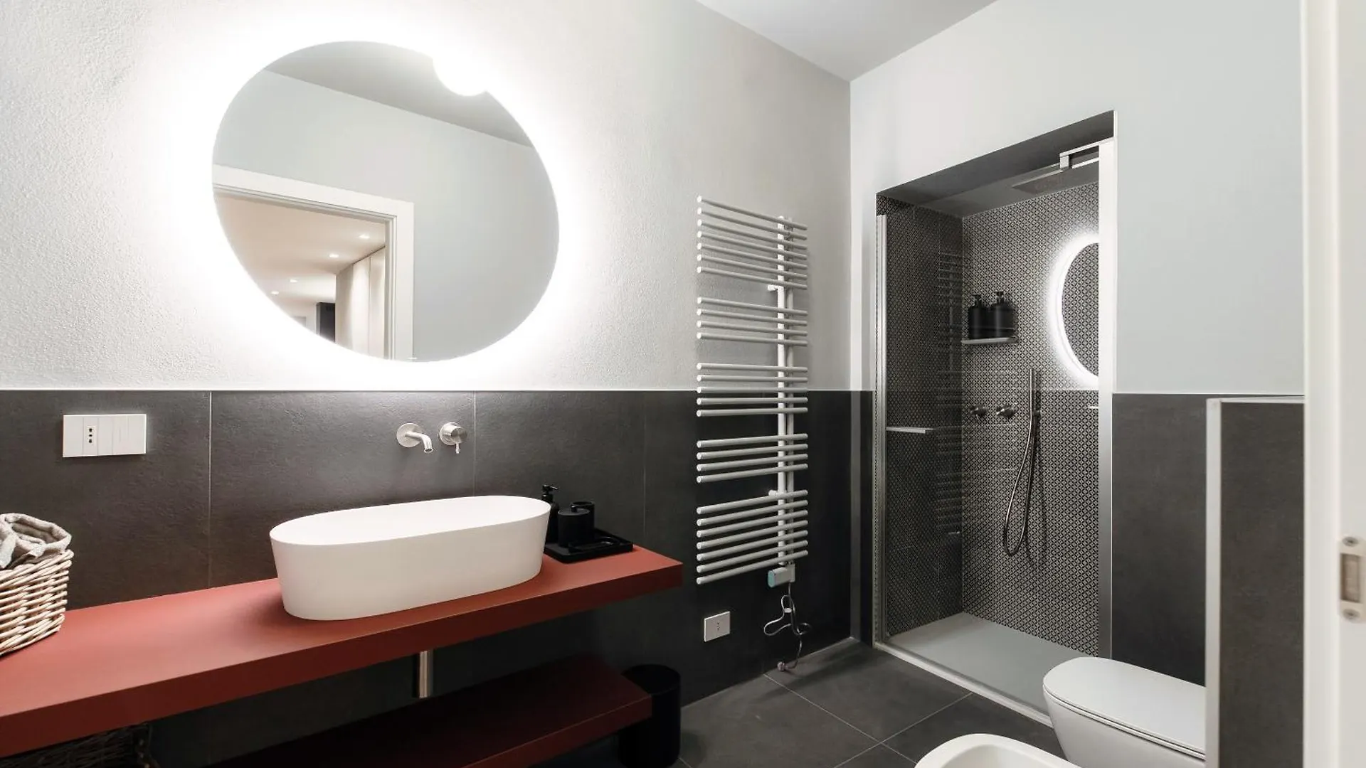 Bsk Casa 26 - The House Of Travelers Apartment Como
