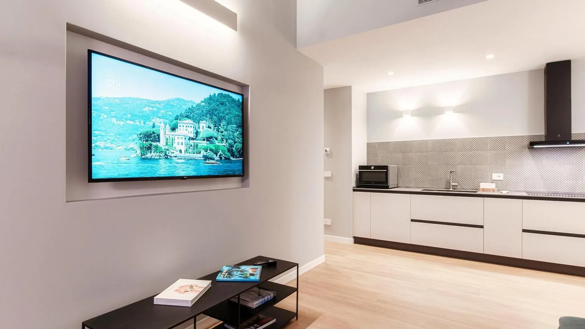 Bsk Casa 26 - The House Of Travelers Apartment Como