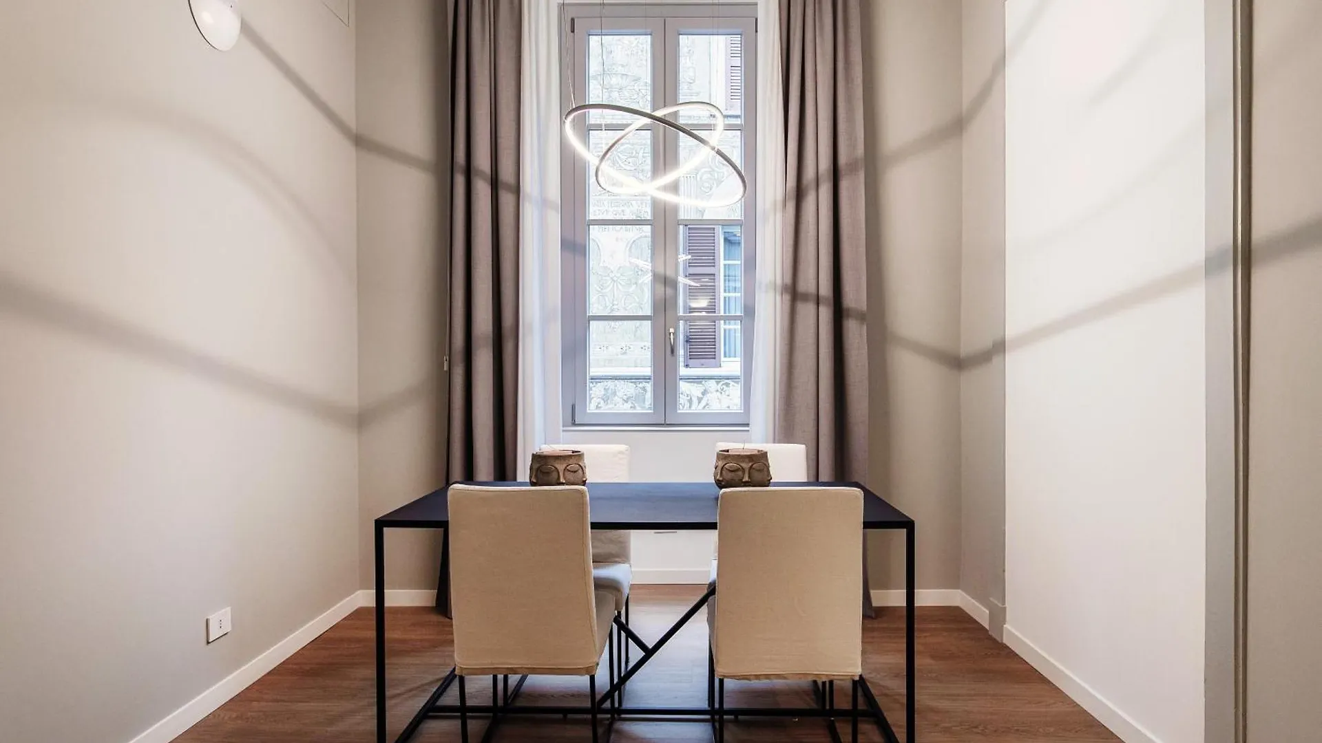 Bsk Casa 26 - The House Of Travelers Apartment Como 0*,